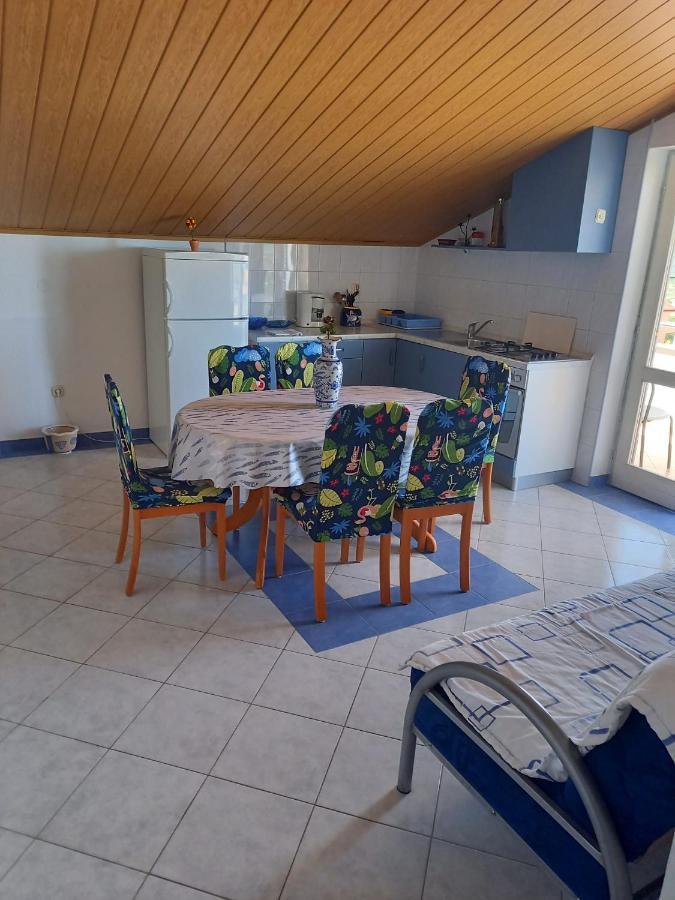 Apartmani Branka Rtina Bagian luar foto