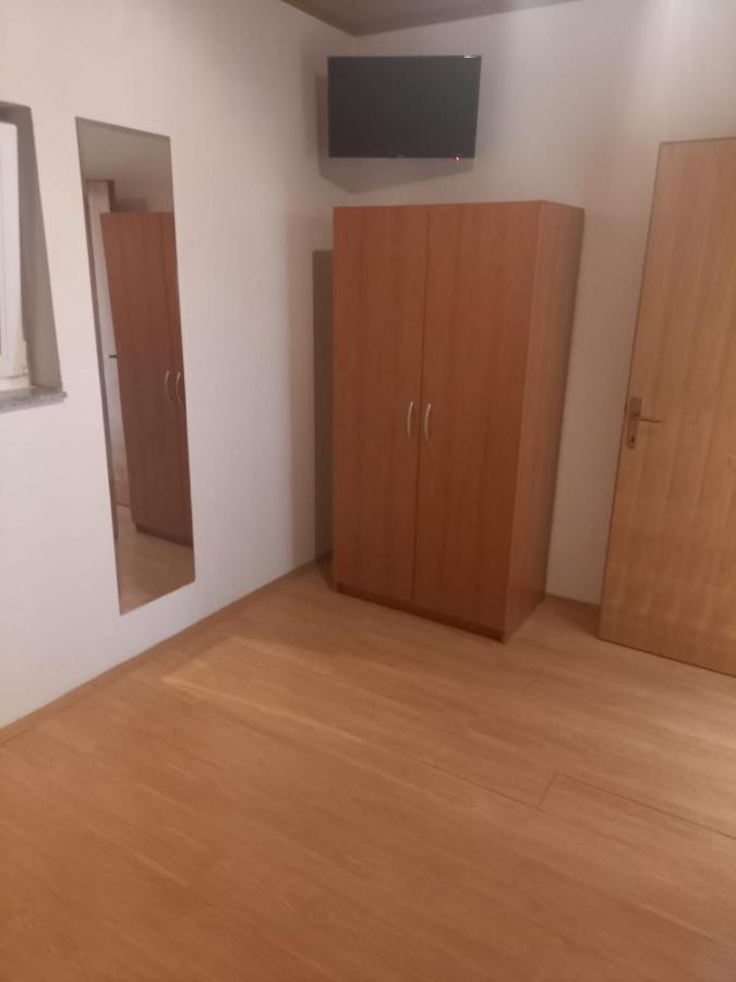 Apartmani Branka Rtina Bagian luar foto