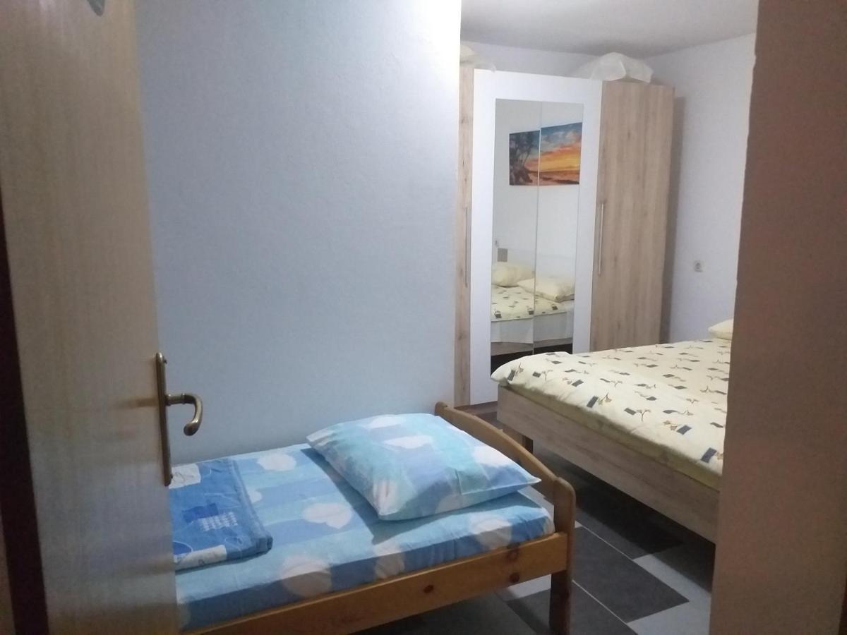 Apartmani Branka Rtina Bagian luar foto