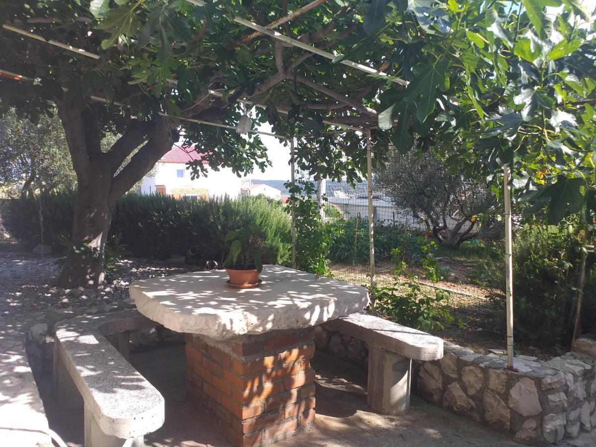 Apartmani Branka Rtina Bagian luar foto